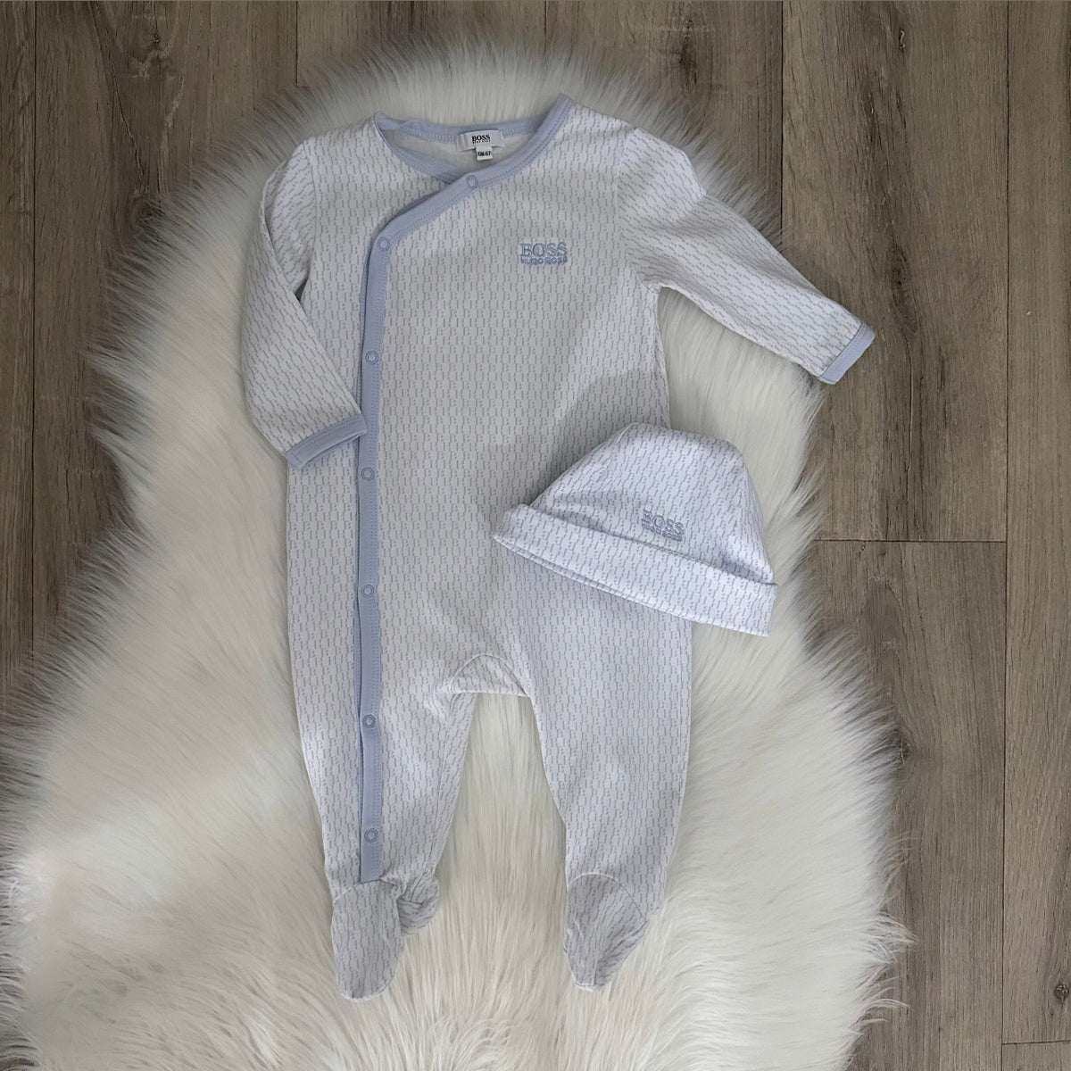 Hugo Boss Boys Babygrow Set - 6M