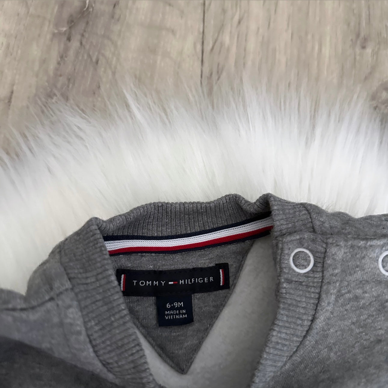 Tommy Hilfiger Boys Tracksuit - 6/9 months