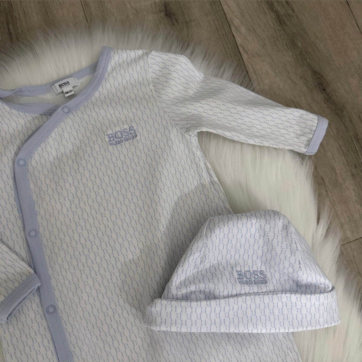 Hugo Boss Boys Babygrow Set - 6M