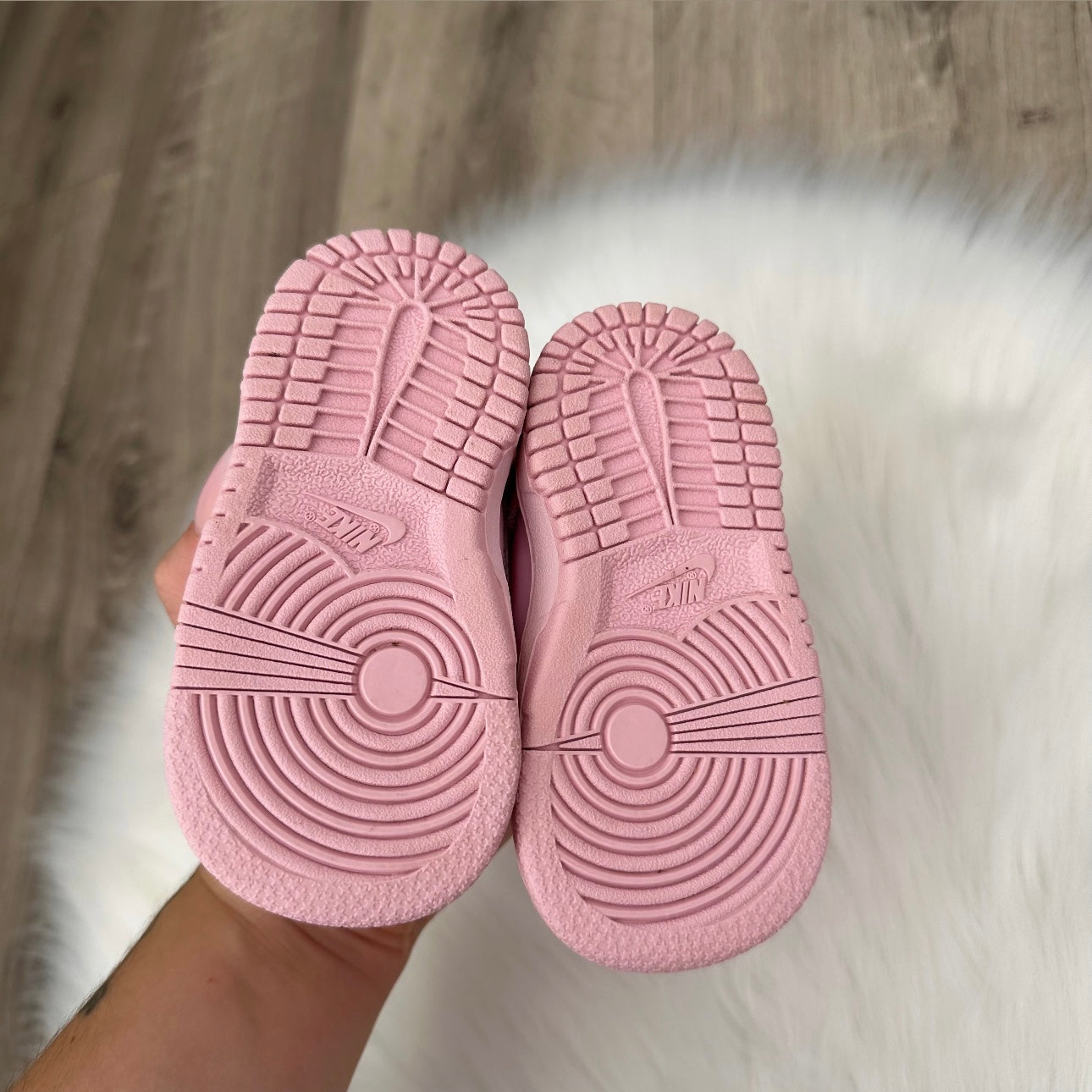 Nike Dunks ‘Triple Pink’ Girls Trainers - 3.5 UK