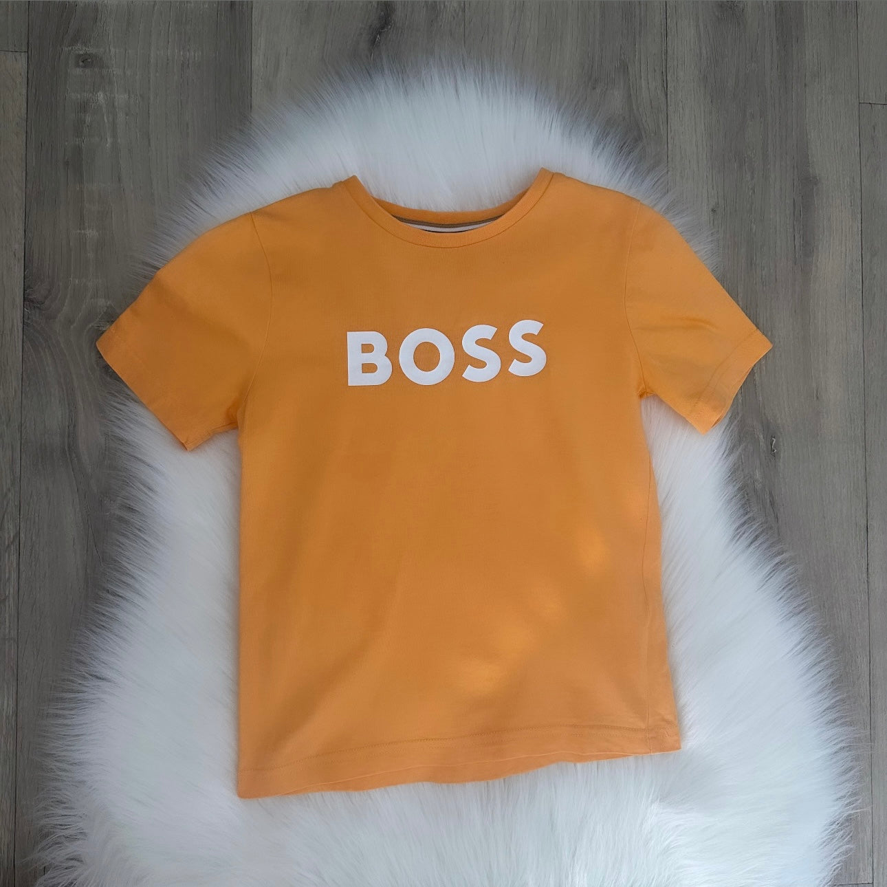 Hugo Boss Boys t shirt - Age 5