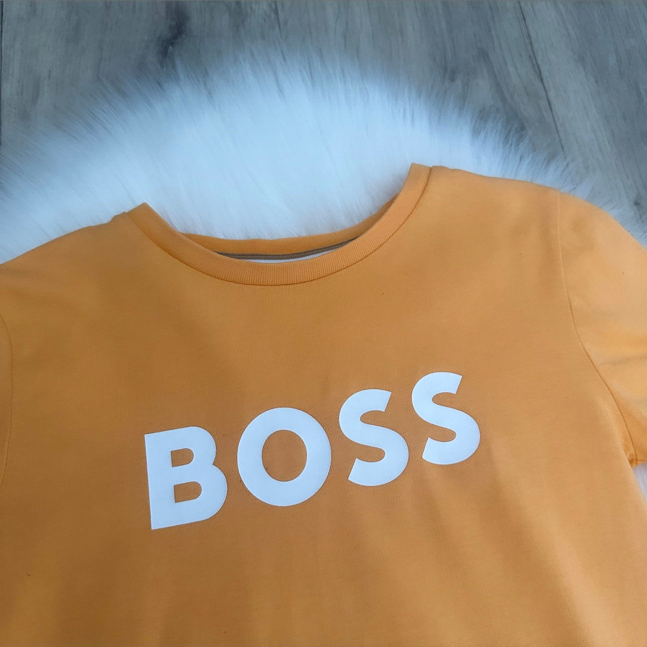 Hugo Boss Boys t shirt - Age 5