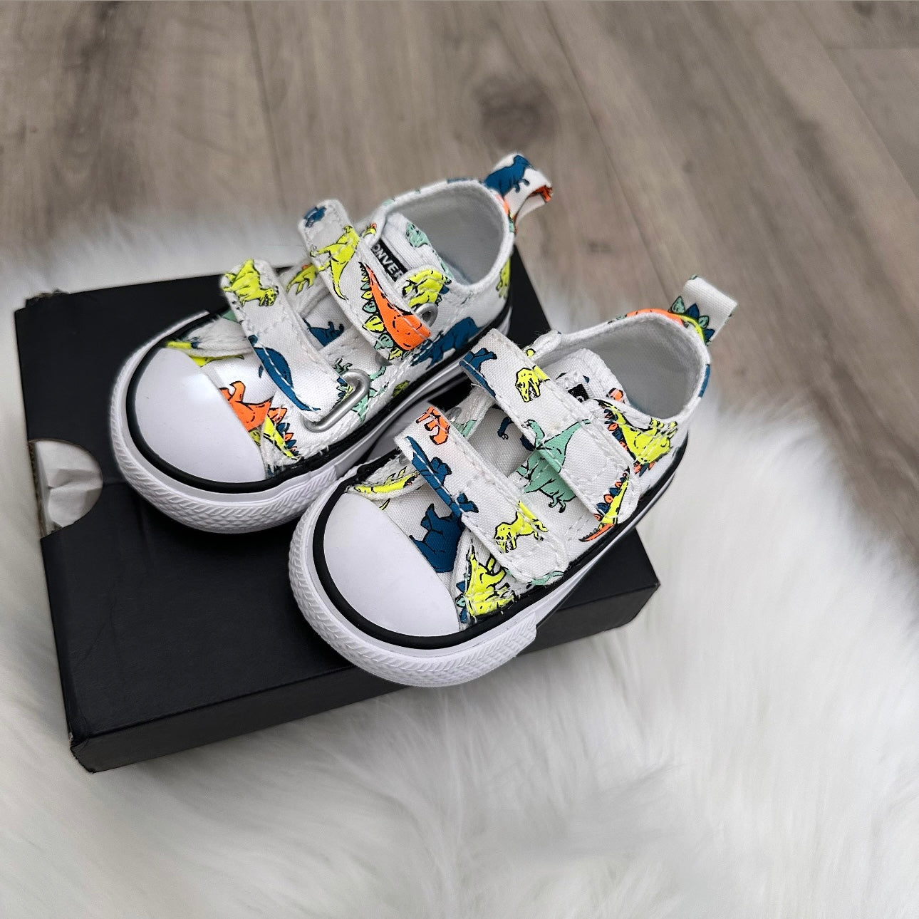 Converse Boys Dinosaur Trainers - 2 UK