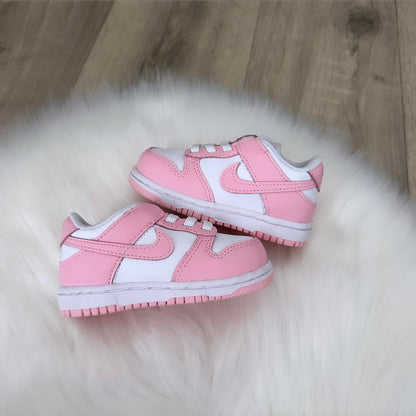 Nike Girls Dunks Trainers - 4.5