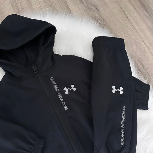 Under Armour Boys Tracksuit - 0/3 months