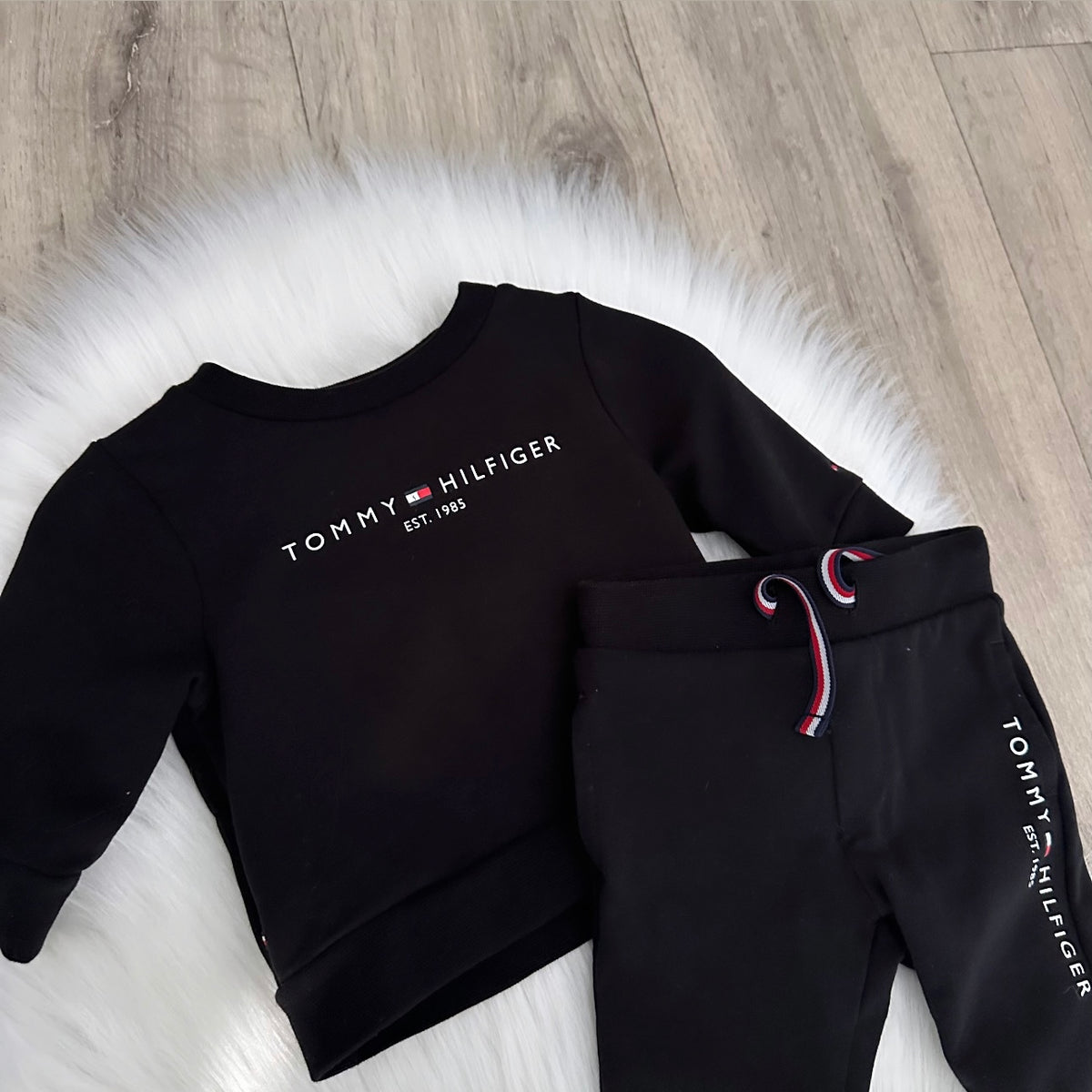 Tommy Hilfiger Boys Tracksuit - Newborn