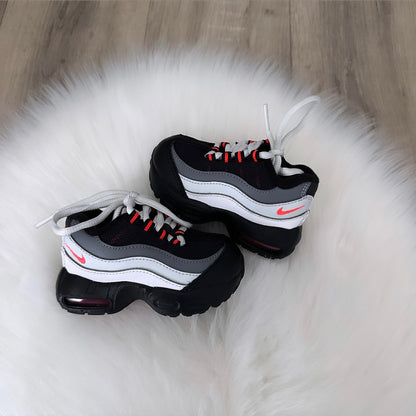 Nike Air Max 95 Boys Trainers - Multiple Sizes