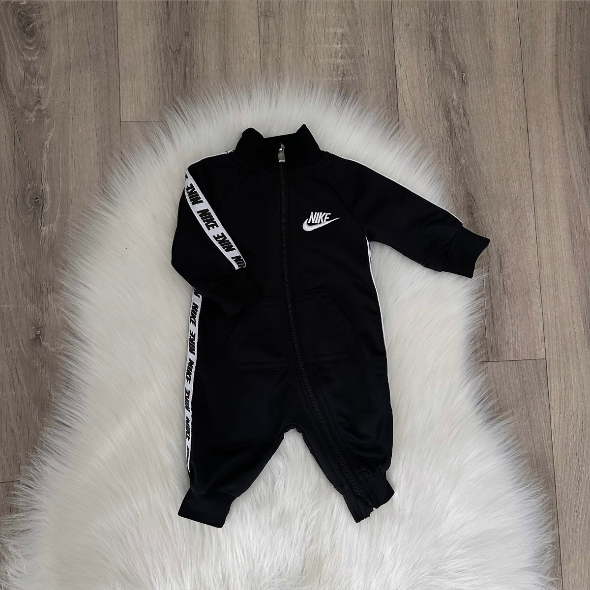 Nike Boys Outfit - Newborn