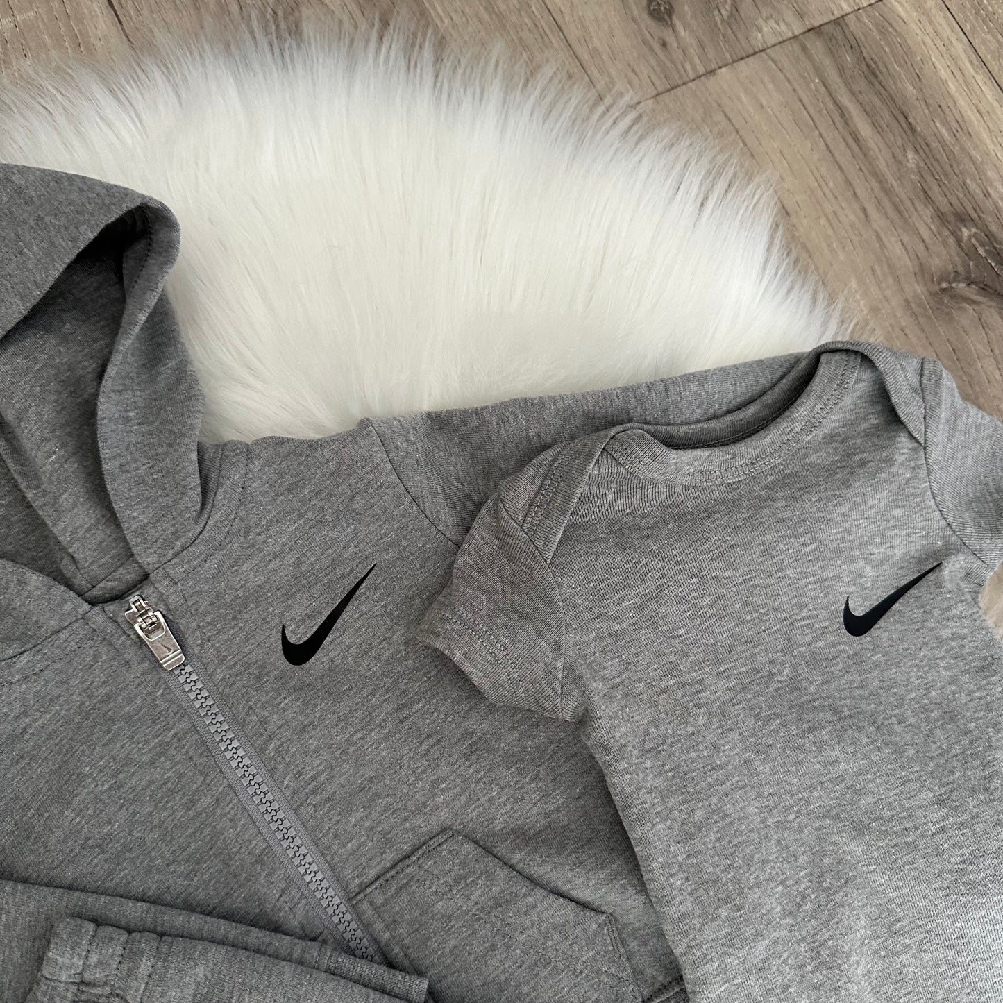Nike Boys Tracksuit - 3M