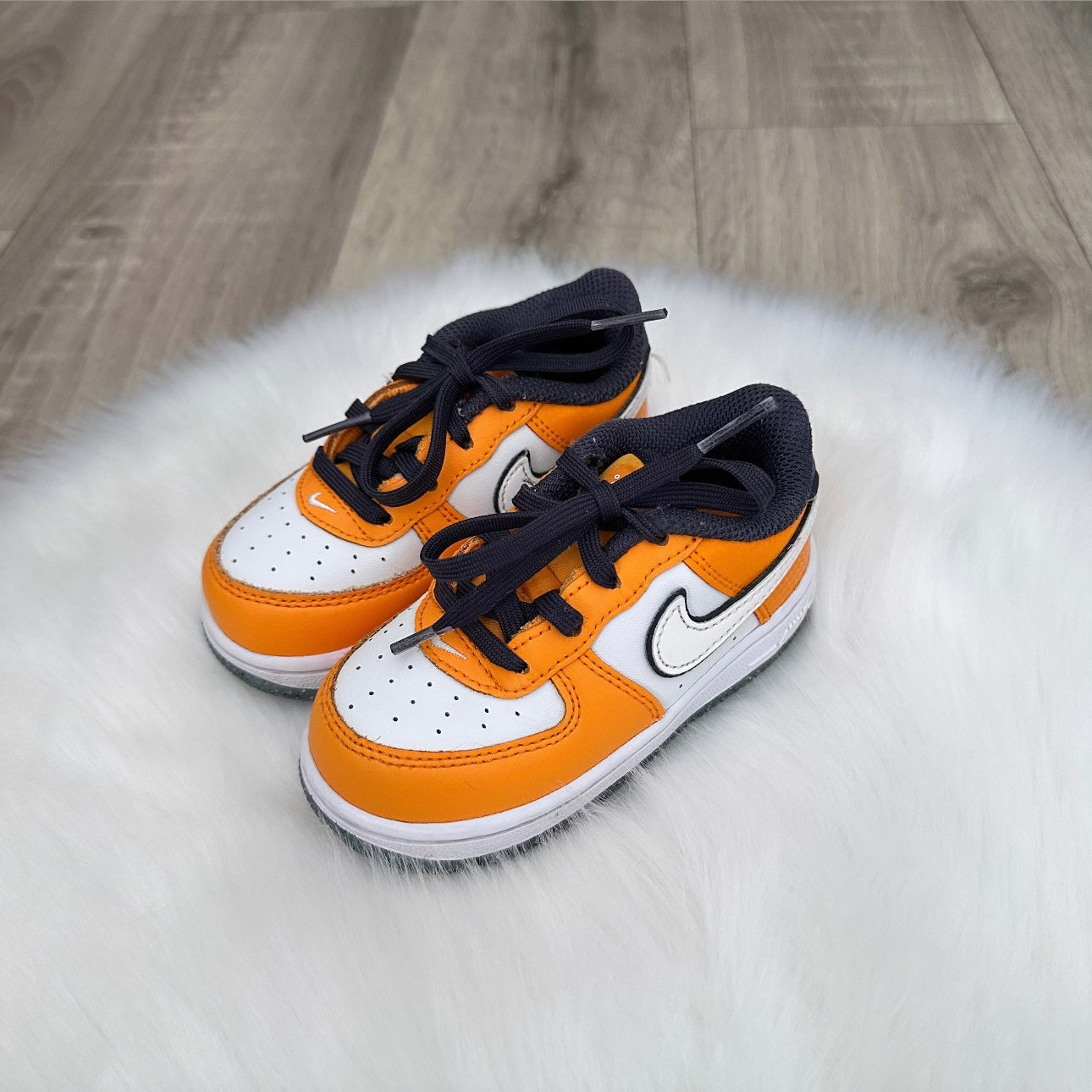 Nike ‘Clownfish’ Boys Trainers - 6.5