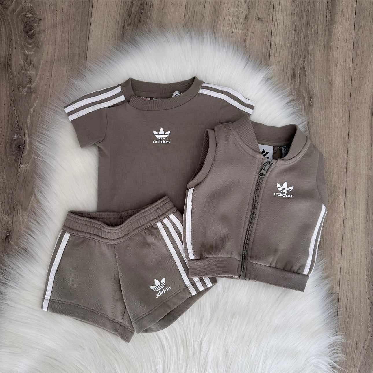 Adidas Boys Set - 0/3 months