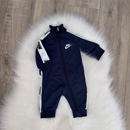 Nike All in One - Newborn