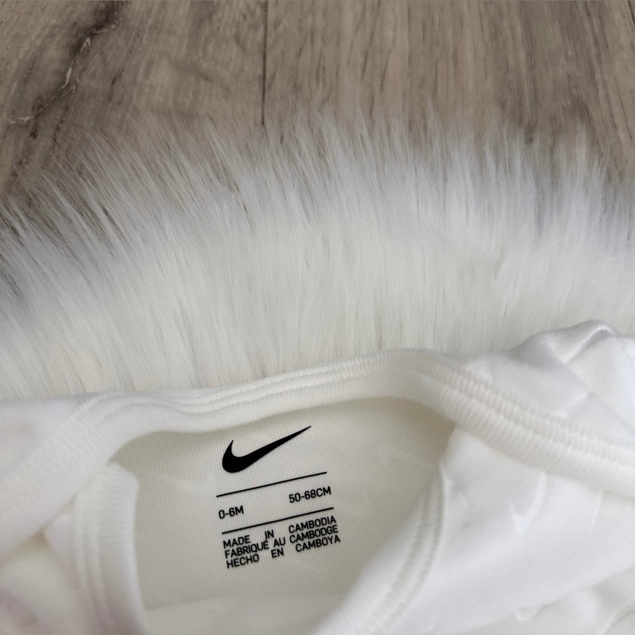 Nike Unisex Embossed Set - 0/6 months