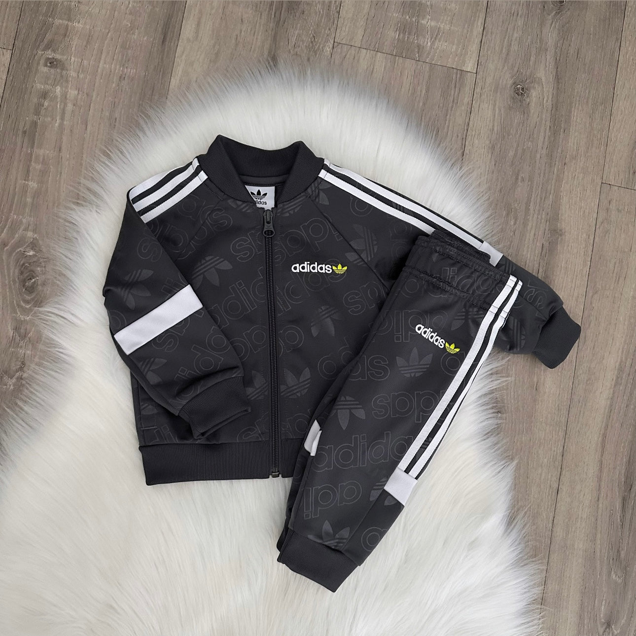 Adidas Boys Tracksuit - 6/9 months