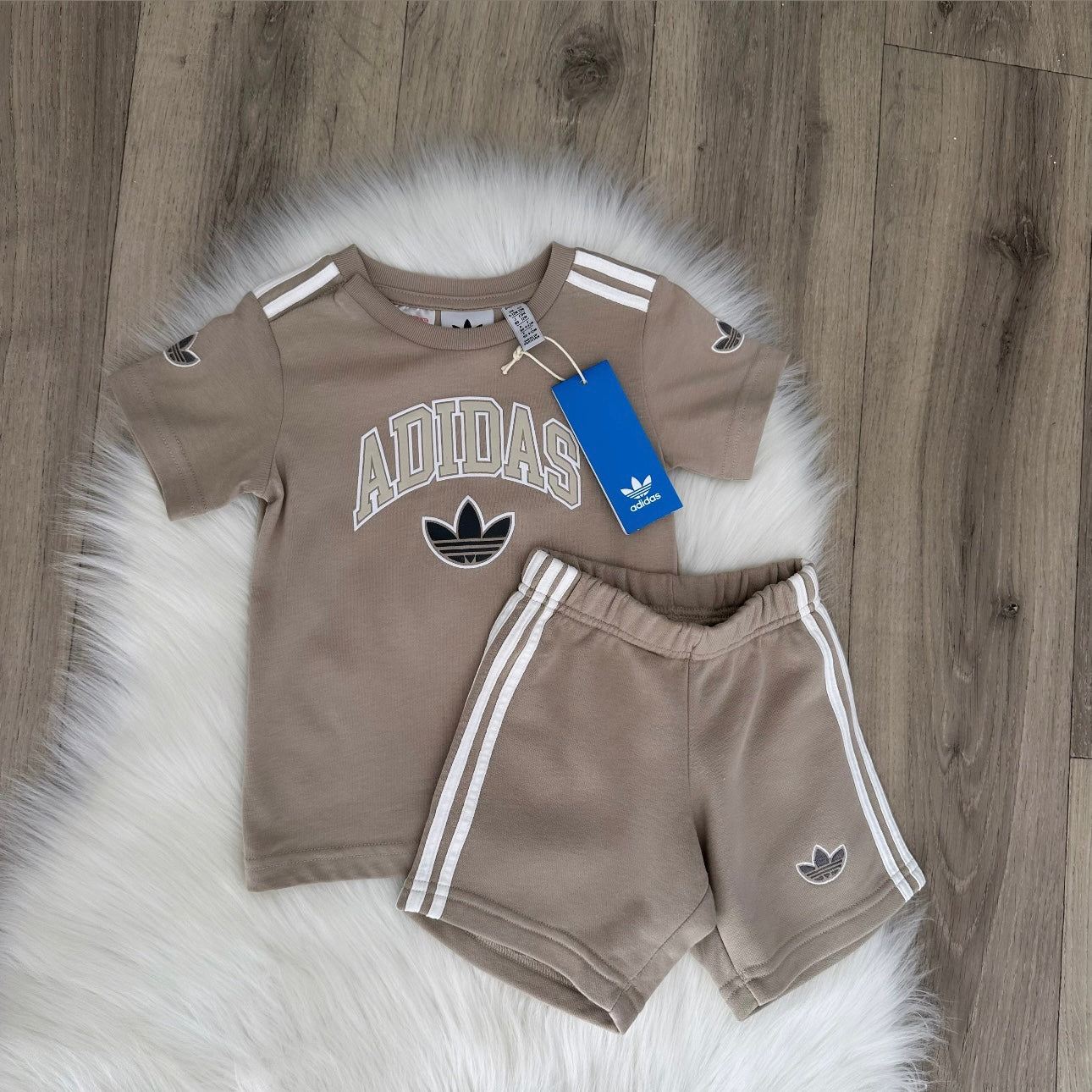 Adidas Boys Set - 9/12 months