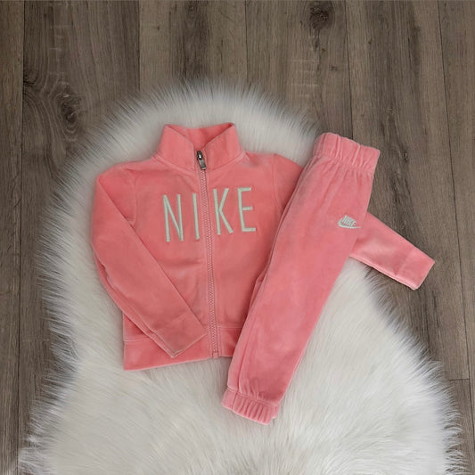 Nike Girls Tracksuit - 18M