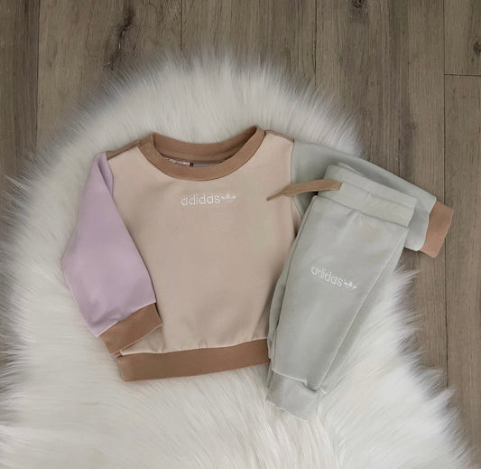 Adidas Unisex Tracksuit - 0/3 months