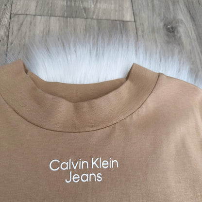 Calvin Klein Unisex T shirt - Age 10