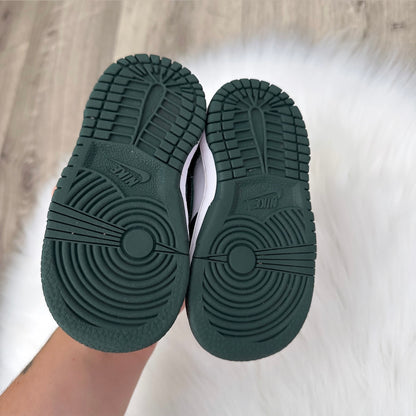 Nike ‘Forest Green’ Boys Dunks Trainers - 4.5 UK