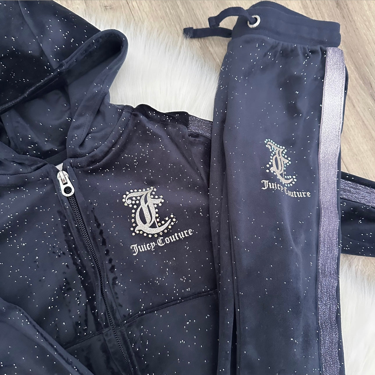 Juicy Couture Girls Tracksuit - Age 3/4