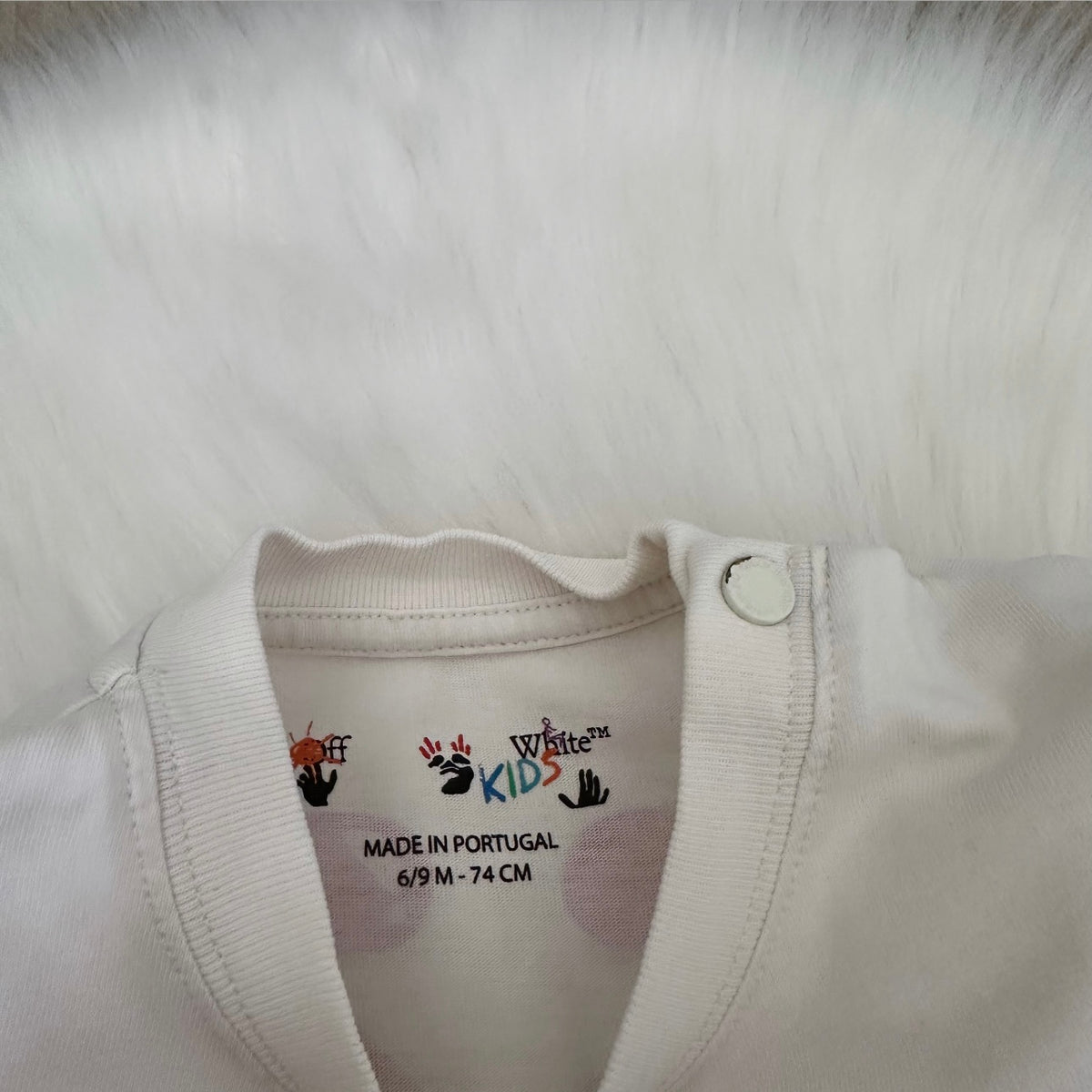 Off-White Unisex T shirt - 6/9 months