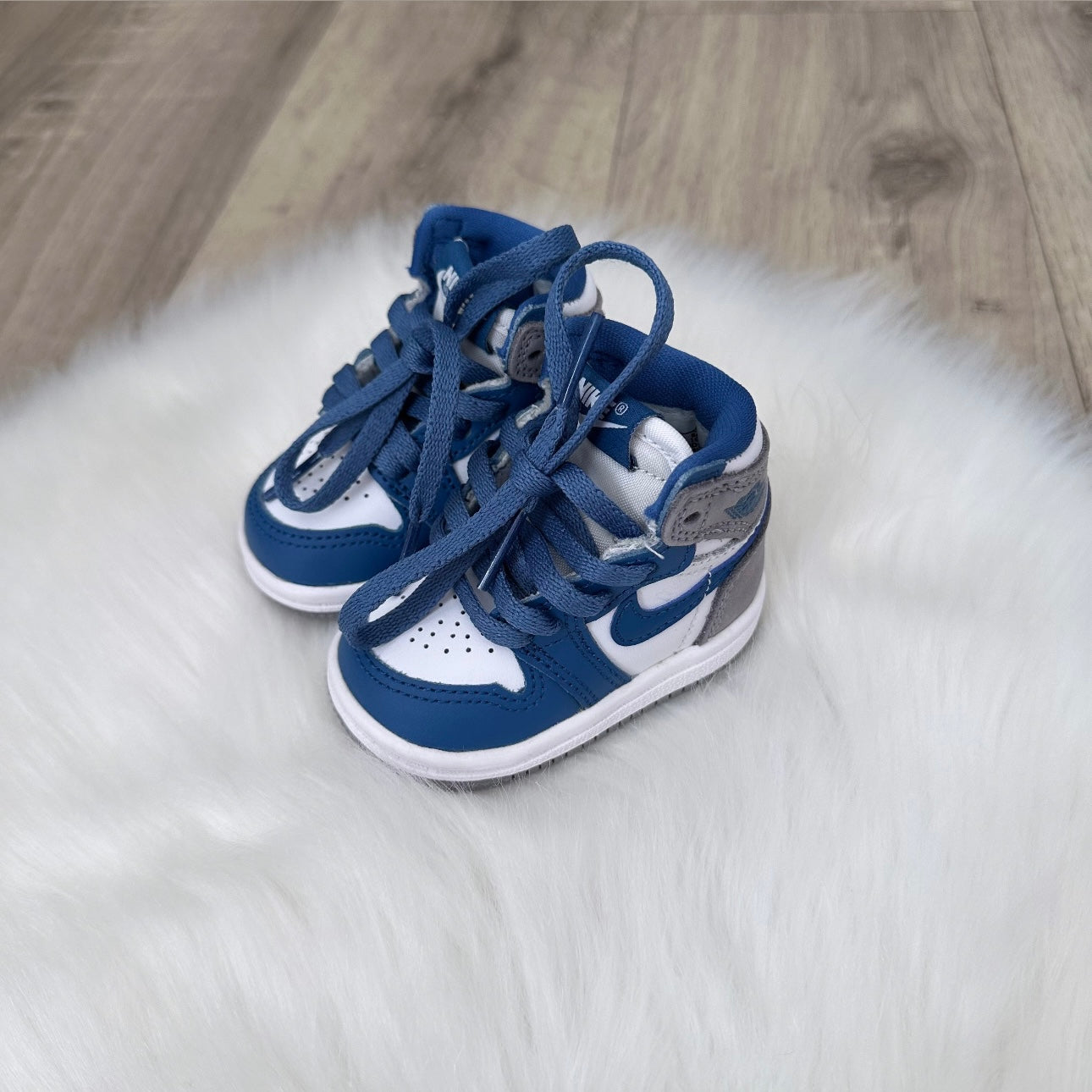 Jordan 1 ‘True Blue/White/Cement Grey’ Trainers - 1.5 UK