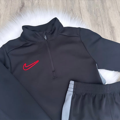 Nike Boys Shorts Set - 4/5 Years