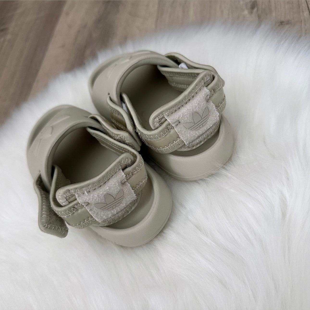 Adidas Boys Sliders - UK 7